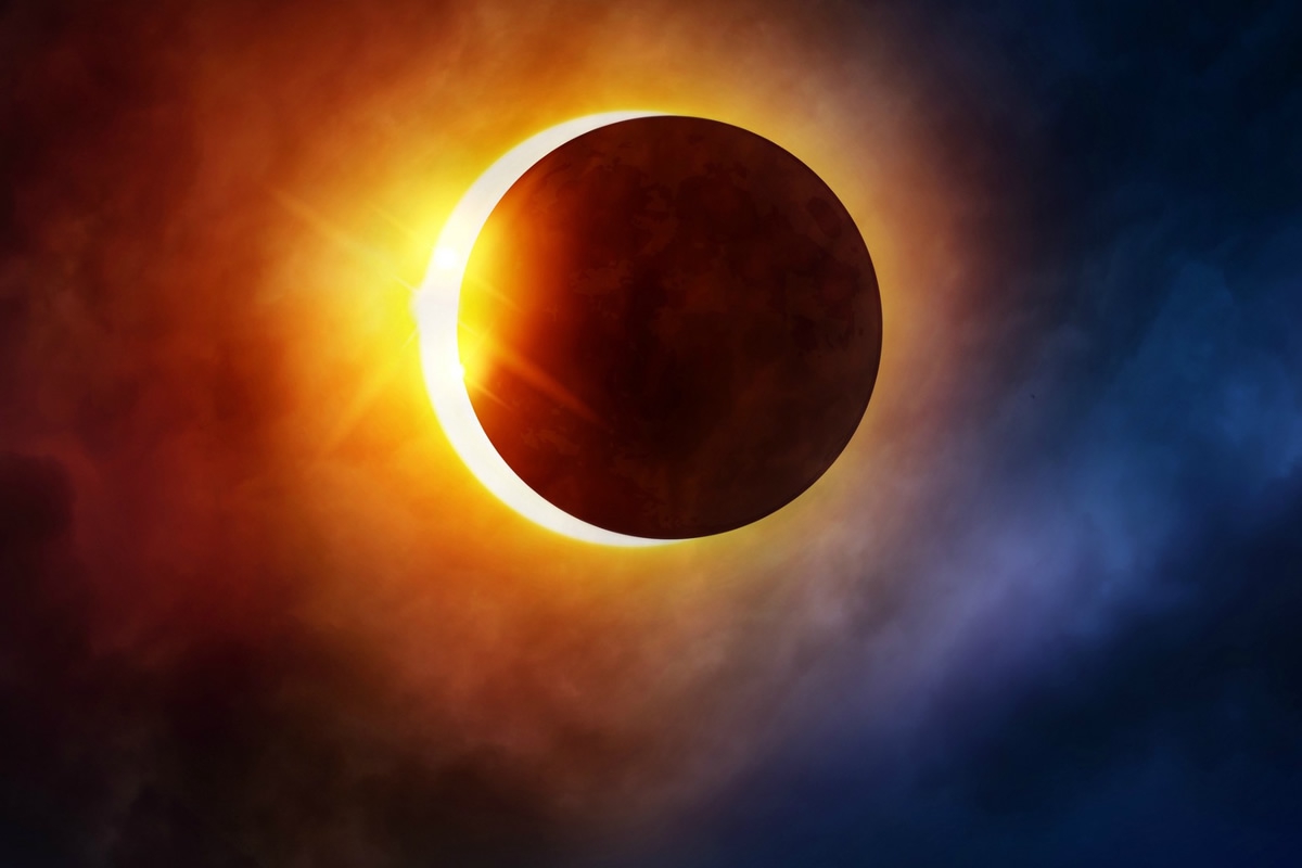 Tr&iacute;ade de Eclipses